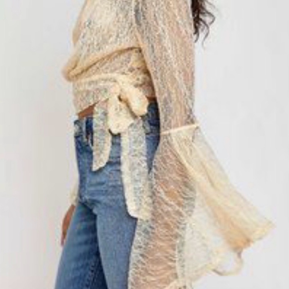 Small Free People Lace Bell Sleeve Blouse - Picture 3 of 7
